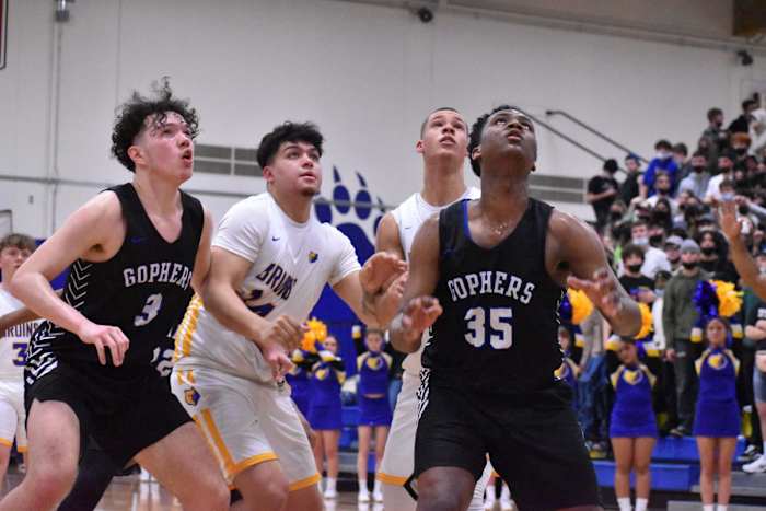 Gresham.Barlow.boys-basketball.Dave-Ball.25